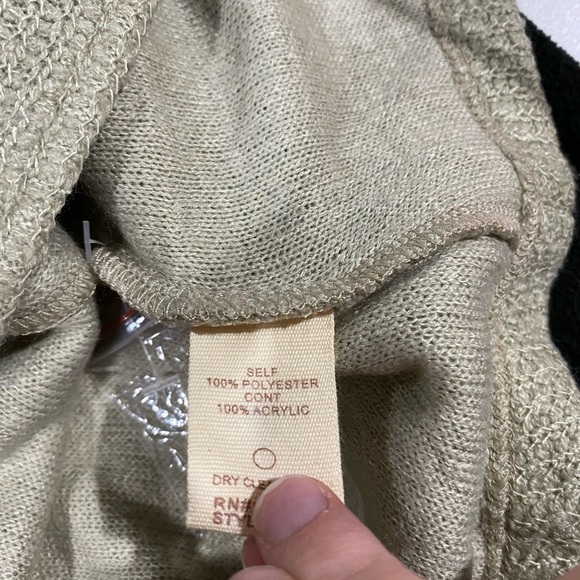 Elegant Black and Cream Women's Jacket NWT SMALL - Picture 6 of 6